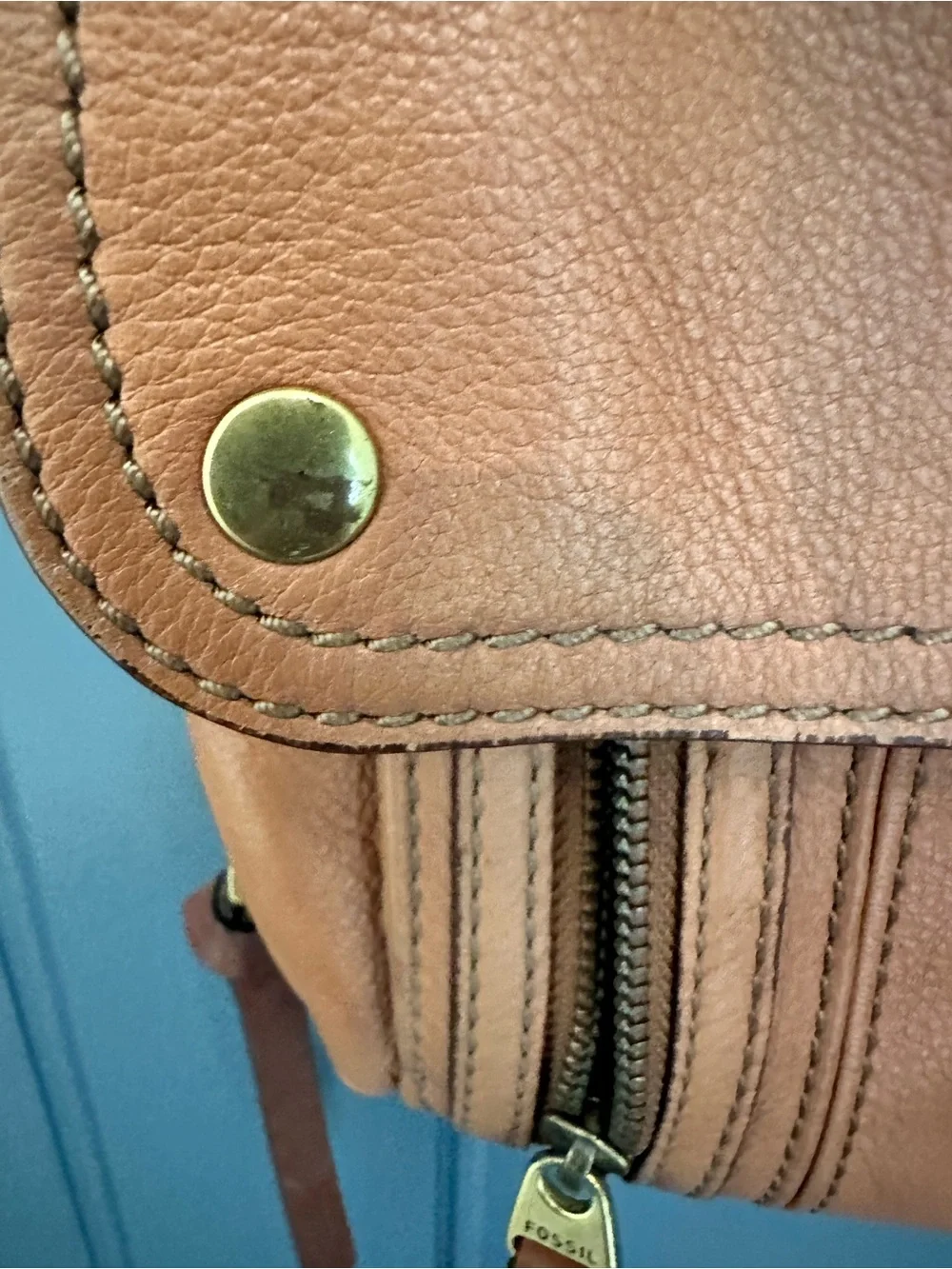 Fossil genuine leather cognac Crossbody bag